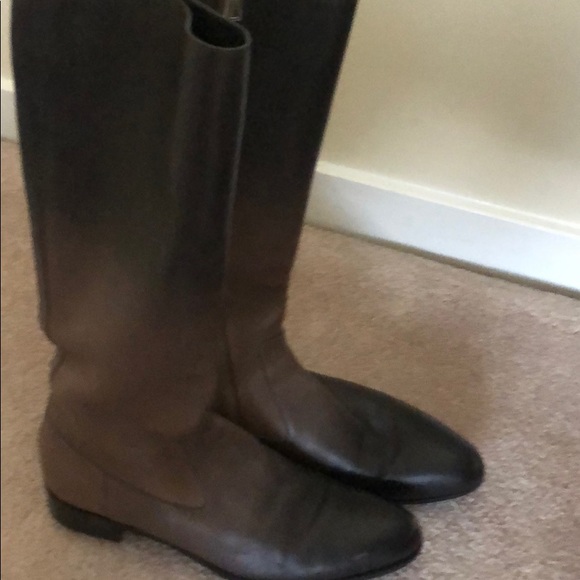 Prada boots - Picture 4 of 10